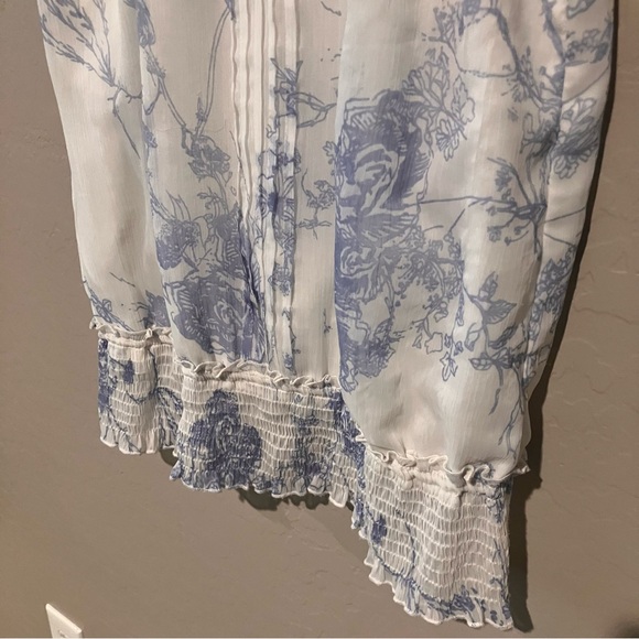 Vero Moda White and Blue Floral Sleeveless Boho Victorian Tank Blouse Size Large - Picture 4 of 14